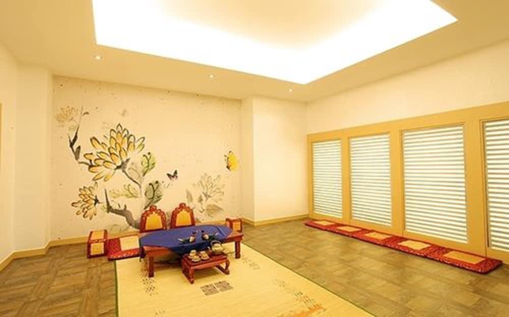 Hotel Sunshine Daejeon Exteriör bild