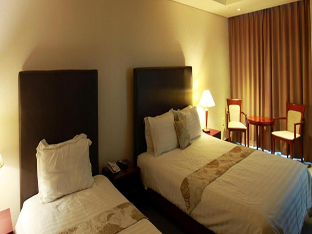 Hotel Sunshine Daejeon Exteriör bild