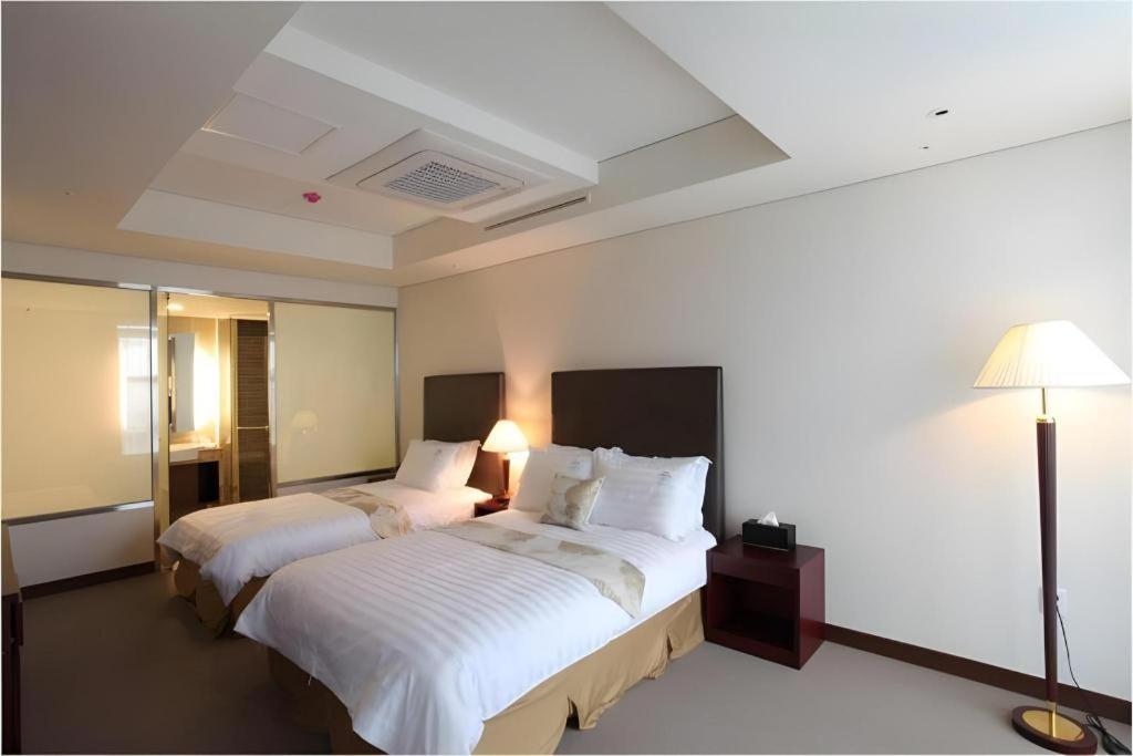 Hotel Sunshine Daejeon Exteriör bild